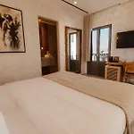 Aerostay Mykonos شقة *